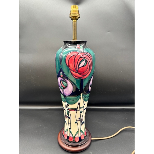 59A - Vintage Moorcroft Ceramic Table Lamp 