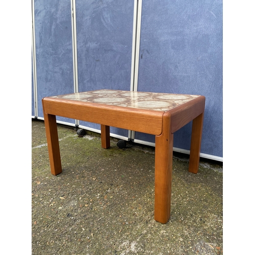 471 - Mid century G Plan tiled coffee/side table. 

Dimensions - 25