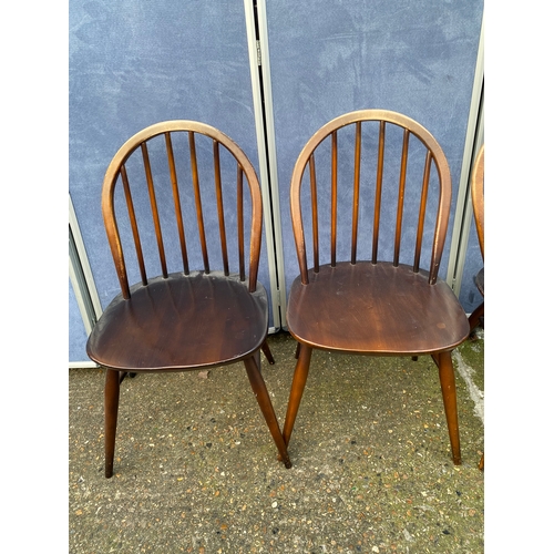 474 - A set of Six Ercol Dark stained Elm & Beech Windsor dining chairs. 

Dimensions - 17