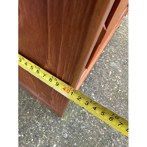 479 - Mid century Teak display unit. 

Dimensions - 36