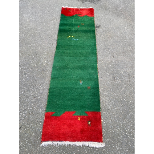 597 - Indian hand woven wool runner rug / carpet

Dimensions - 100