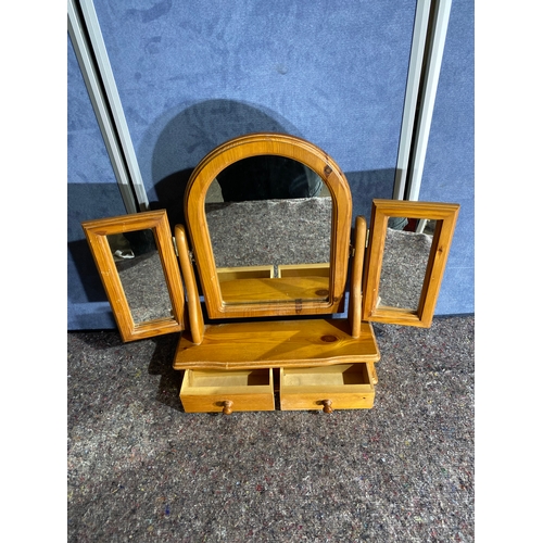 617 - Pine dressing table mirror with two small drawers. 

Dimensions - 29