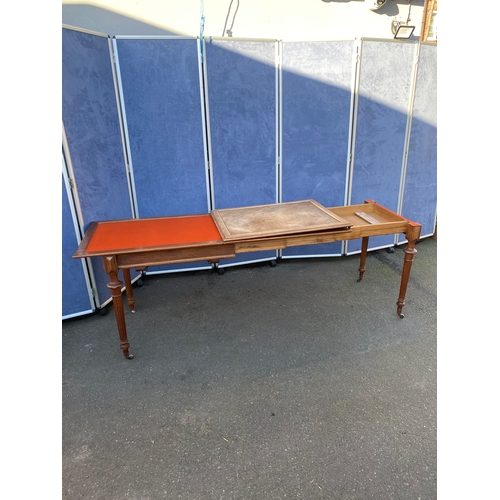 619 - Antique extendable games table. 

Please see images for dimensions.