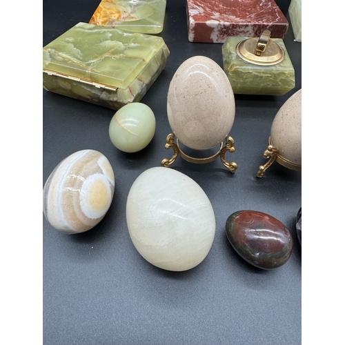 30 - Collection of polishes stone / marble eggs + Green Onyx ashtrays / lighter / box