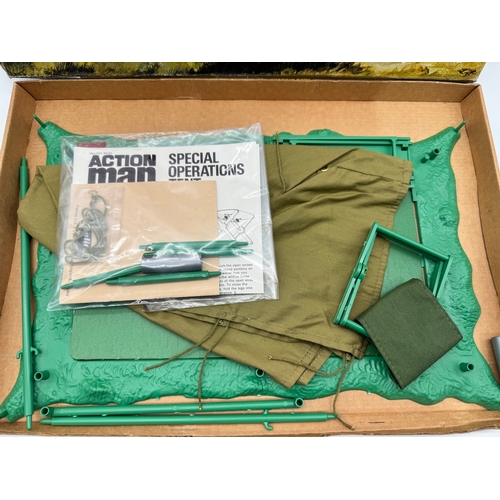 109 - Vintage boxed / unused Action Man Special Operations Tent by Palitoy