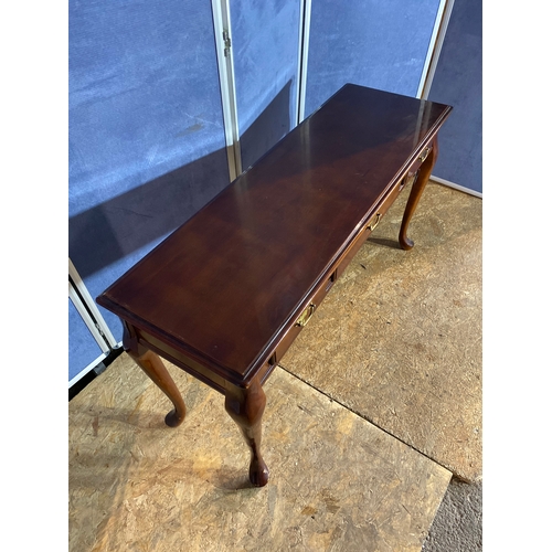 336 - Mahogany low console table. 

Dimensions - 48