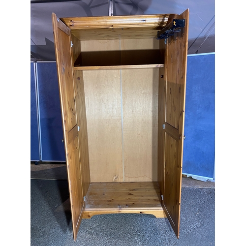 343 - Schreiber pine wardrobe. 

Dimensions - 41