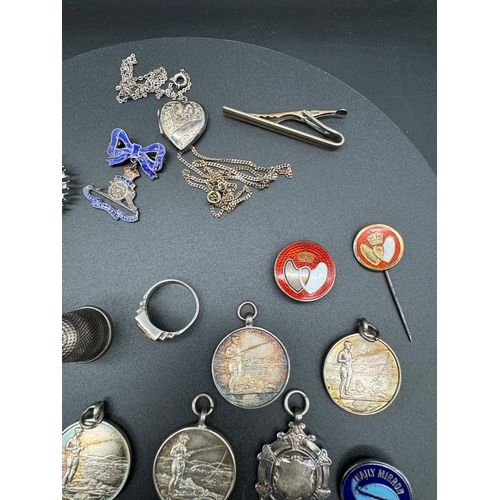 90 - Collection of Silver angling medals, thimbles, badges & jewellery - silver weight 95g