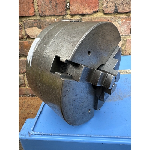 173 - The Pratt Chuck Three Jaw Lathe Chuck 2895R