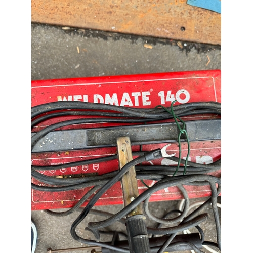 185 - Quantity of equipment Welder, site light, pump