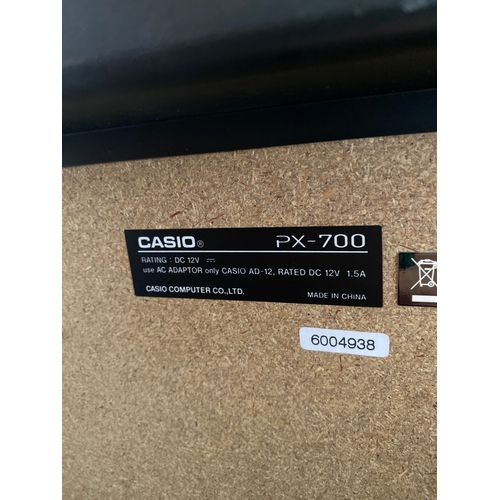 378 - Casio PX-700 electric keyboard.