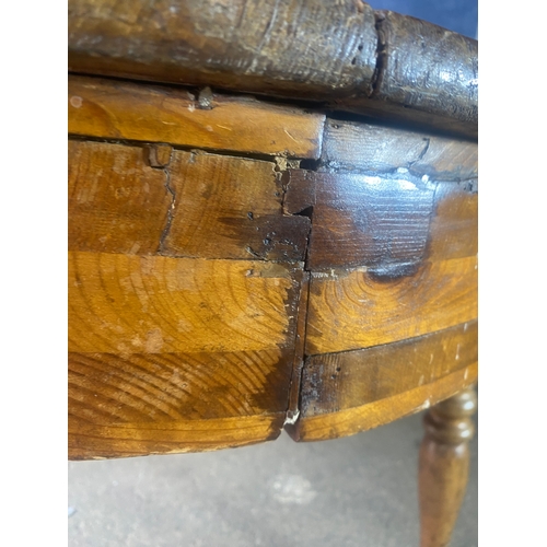 201 - Antique Rustic Pine oval table.