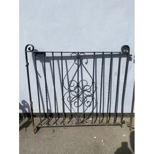 427 - A set of Iron garden gates.