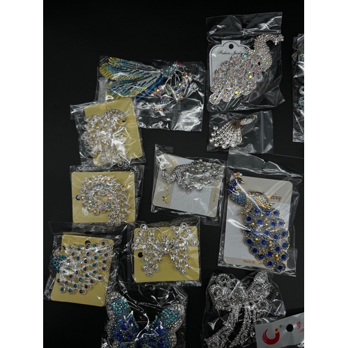 98 - Quantity of New Costume Jewellery Brooches