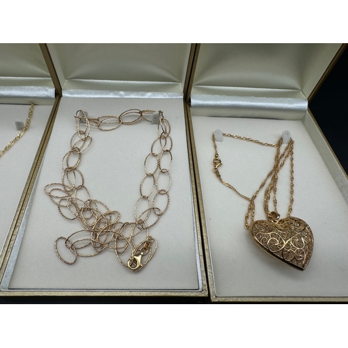 104 - Four Gold Plated 925 Silver Chains / Necklaces in Veronese boxes