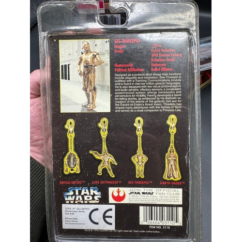 423 - Collection of 1990's Star Wars Merchandise - Ceramic Darth Vader Money Bank, C-3PO Keychain & Watch,... 