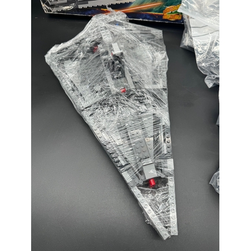 427 - Boxed Star Wars Lego Imperial Star Destroyer 75055 with instructions, mini-figures, poster