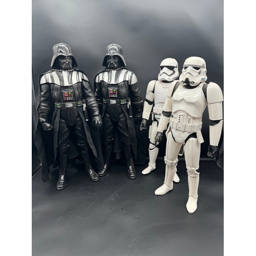 470 - Darth Vader & Stormtrooper 20