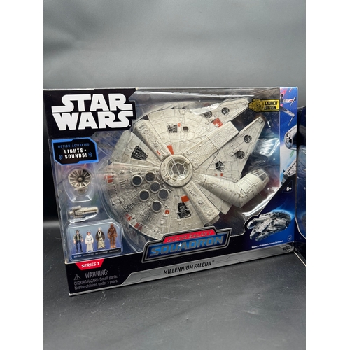 477 - Star Wars Micro Galaxy Squadron Millennium Falcon & Razor Crest - Boxed