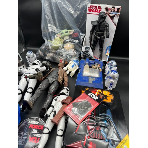 503 - Collection of various Stars Wars Action Figures / Toys / Collectables