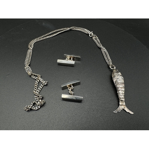 138 - Sterling Silver Curb chain with silver mechanical fish pendant & bar cufflinks - 26g