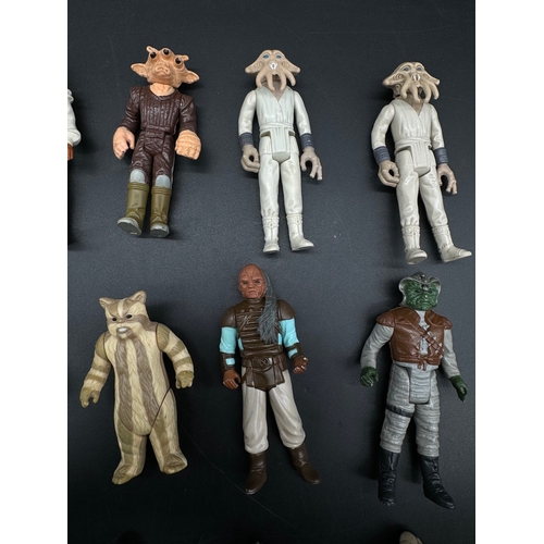 487 - 17 x 1983 Kenner Star Wars Action Figures