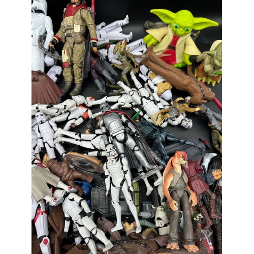 499 - 100+ Star Wars Action figures / accessories from the last 20 years