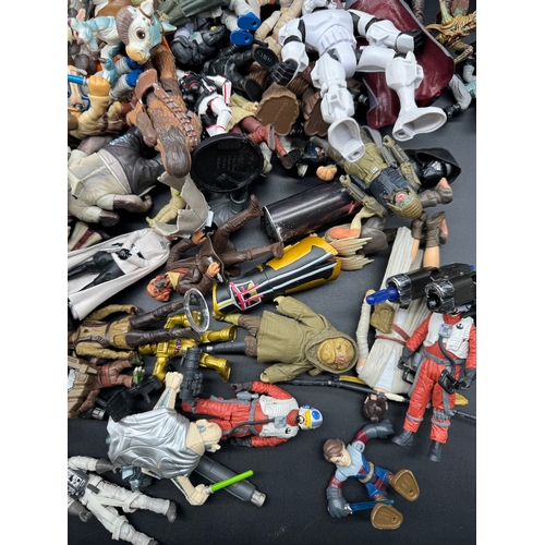 499 - 100+ Star Wars Action figures / accessories from the last 20 years