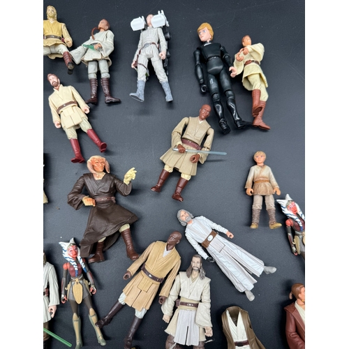 496 - Quantity of Jedi Star Wars Action Figures from the last 20 years