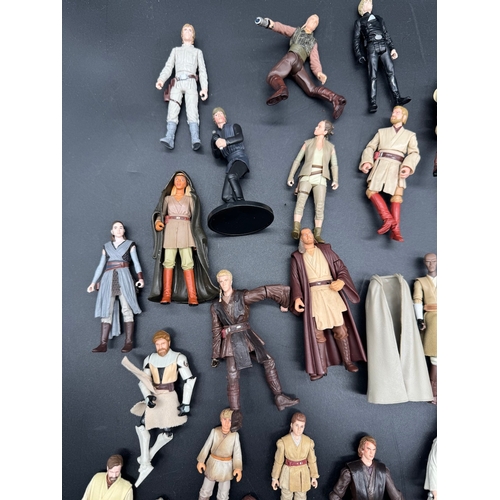 496 - Quantity of Jedi Star Wars Action Figures from the last 20 years