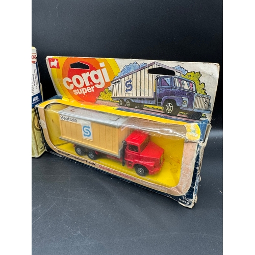 168 - A collection of Corgi Original Omnibus, Corgi Classics / Super, Matchbox, Days Gone + other busses /... 