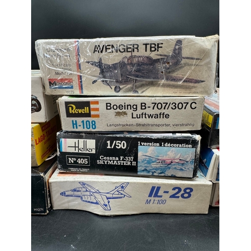 191 - A collection of 10 Revell / Air Fix, Merit + other plastic model car / aircraft kits - some sealed