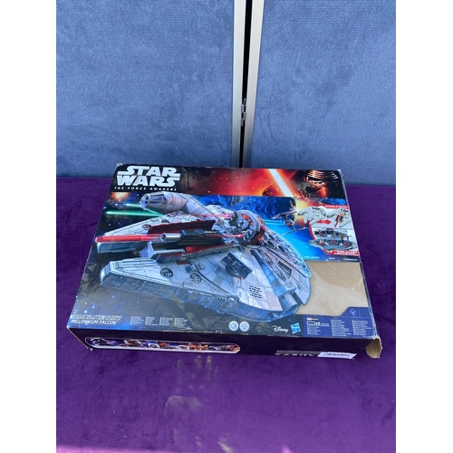 525 - Star Wars Force Awakens Millennium Falcon Battle Action Toy - boxed