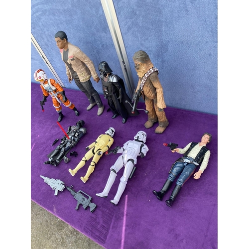 533 - A collection of Star Wars Action Figures