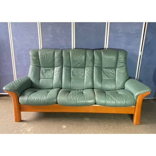Norwegian Ekornes Green Leather stressless three seater sofa. 

Dimensions - 81.5" x 32" x 41" approx