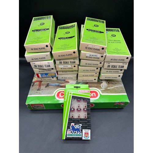 262 - A collection of 1980's Subbuteo 00 Scale Club & International Teams, The Football Game Club Edition ... 