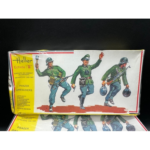 238 - 10 sealed Heller German / French Infantry Plastic model Kits