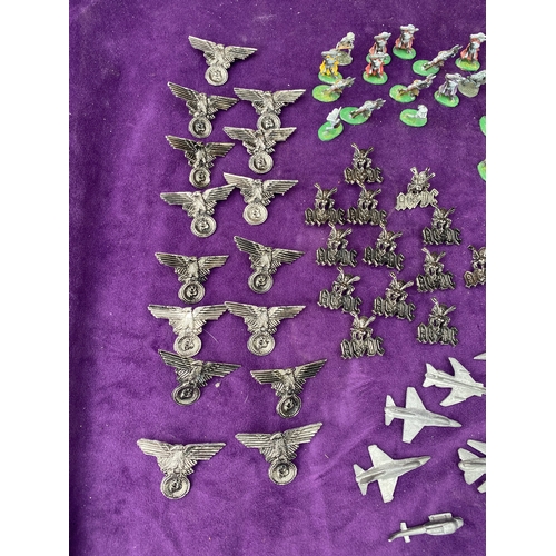 118 - Die cast mini figures/Badges/ planes/ tanks