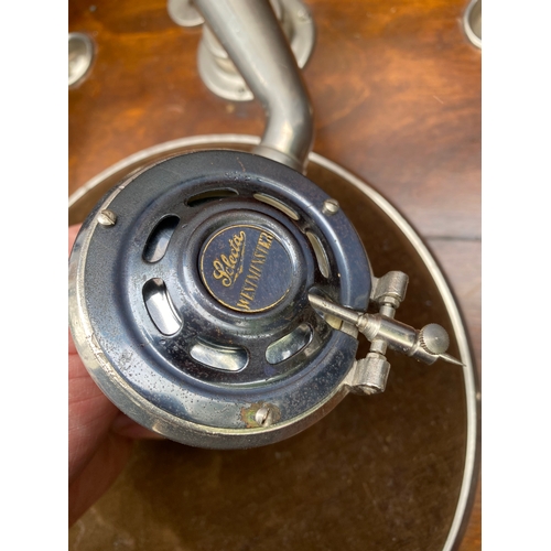 142 - Antique manual Gramophone