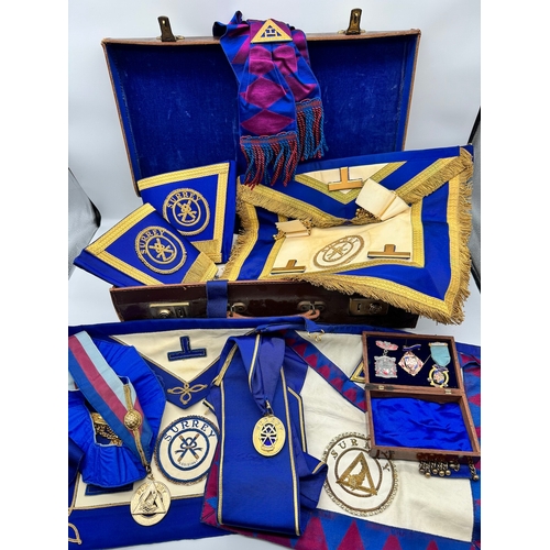 6 - Collection of Masonic dress, medals, badges including Gilded Silver Medallions - Surrey Assistant / ... 