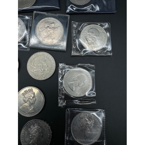 21 - Quantity of British QE2 Commemorative Coins