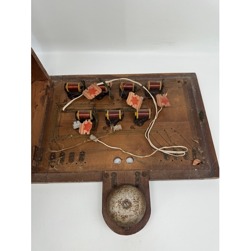 61 - Early 20th Century Servants Bell Indictaor