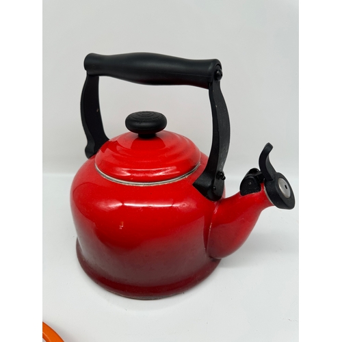 72 - Le Creuset Kettle, Tatin dish + Ramekin