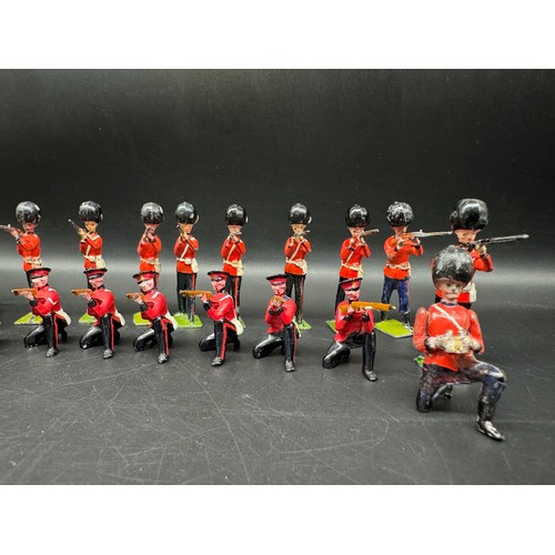 285 - Britains Hollow cast Coldstream Guards, Grenadier Guards , Firing, Kneeling, mounted officer + other... 