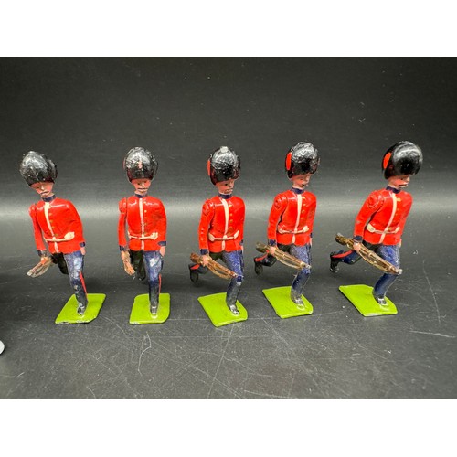 287 - Britains Hollow cast Coldstream Guards + mounted officer & drummer