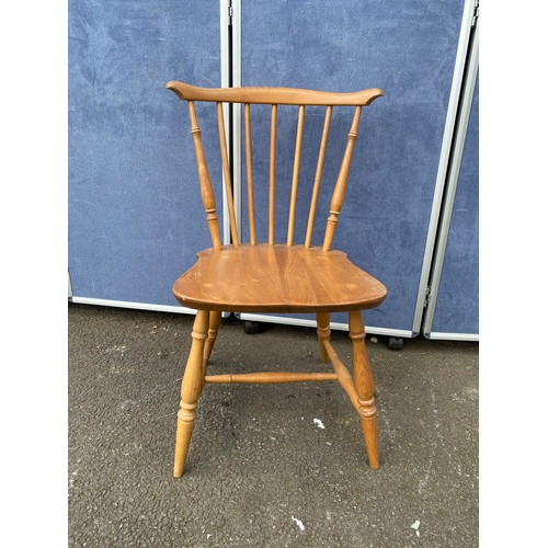 197 - Single Mid century Ercol chair.

Dimensions - 16