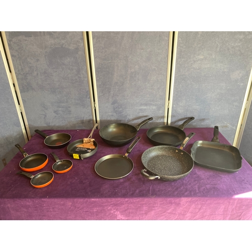 208 - A collection on Unused frying pans including Tefal