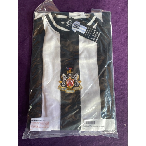 215 - Newcastle United 1972-74 Long sleeve football shirt 3XL