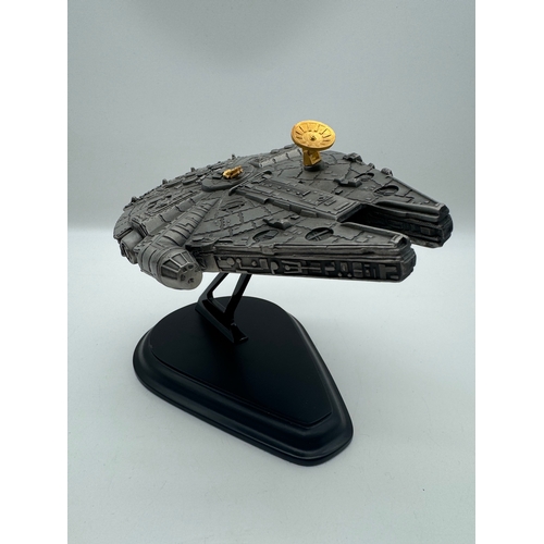 575 - Star Wars Millennium Falcon Pewter Model on Stand produced by Franklin Mint. The stand is marked to ... 