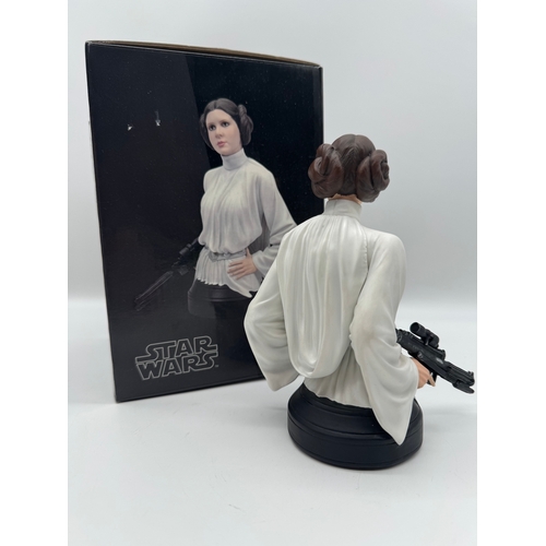 579 - Princess Leia A New Hope Limited Edition Bust by Gentle Giant Ltd 2585 / 6000 with COA & Packing car... 